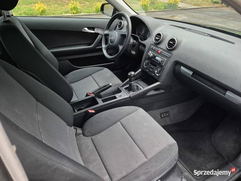 AUDI A3 8P 16 Benzyna 3drzwi 2004 klimatyzacja Haczów sprzedam