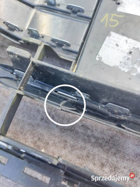 GRILL GRIL ATRAPA CHŁODNICY AUDI A5 F5 SLINE osobowe sprzedam