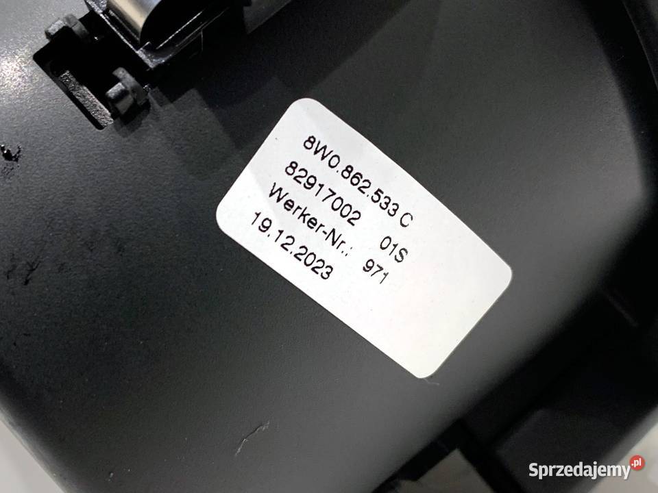 UCHWYT NA NAPOJE AUDI A4 B9 8W0862533C podkarpackie