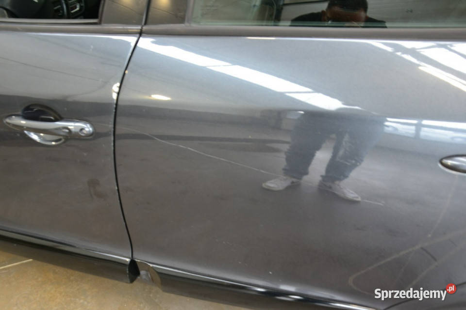 Renault Megane 15 dci 95 NIEROZBITY ale uszkodzony Kęty sprzedam