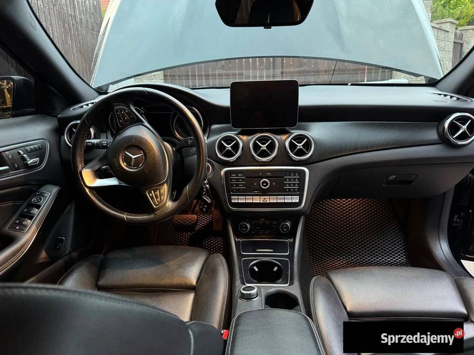 MercedesBenz GLA 20 Benz 250 4X4 211 2018r NOWY Narama