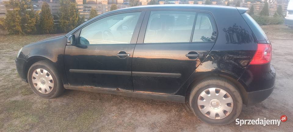 Volkswagen golf 5 manualna mazowieckie Odrzywół