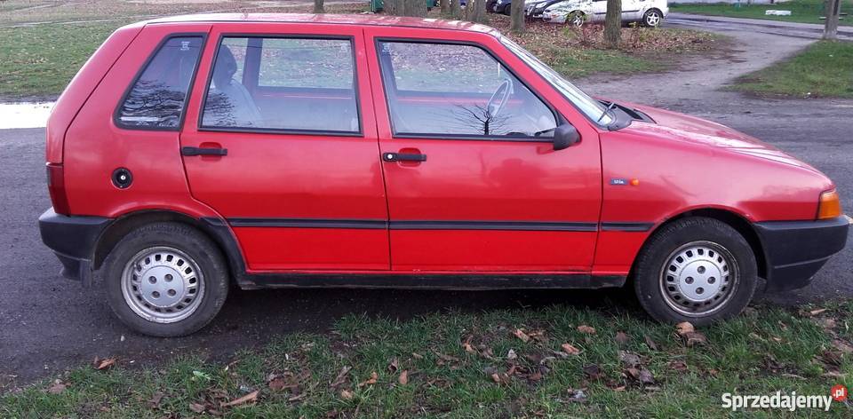 Fiat Uno Fire 10 Stan Żnin