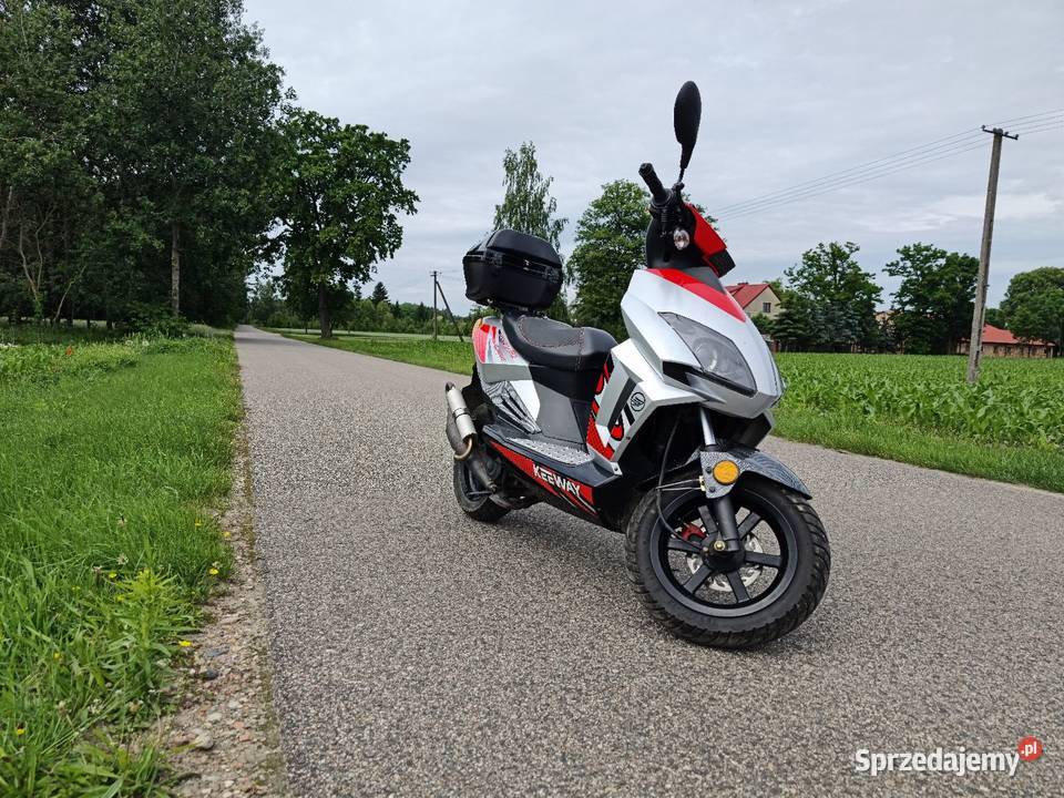 Skuter Keeway Matrix 50 pierwszy właściciel kupiony w polskim salonie Sochocin