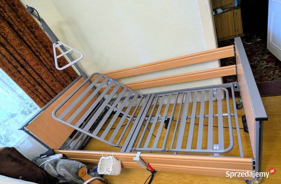 Łóżko rehabilitacyjne 3miesiące użytkowane Sprzęt rehabilitacyjny i ortopedyczny Koszalin sprzedam