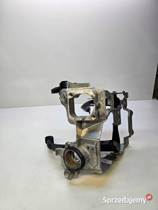 PEDAŁY STELAŻ PEDAŁÓW AUDI A4 B9 A5 8W 8W1721117 Przystajń