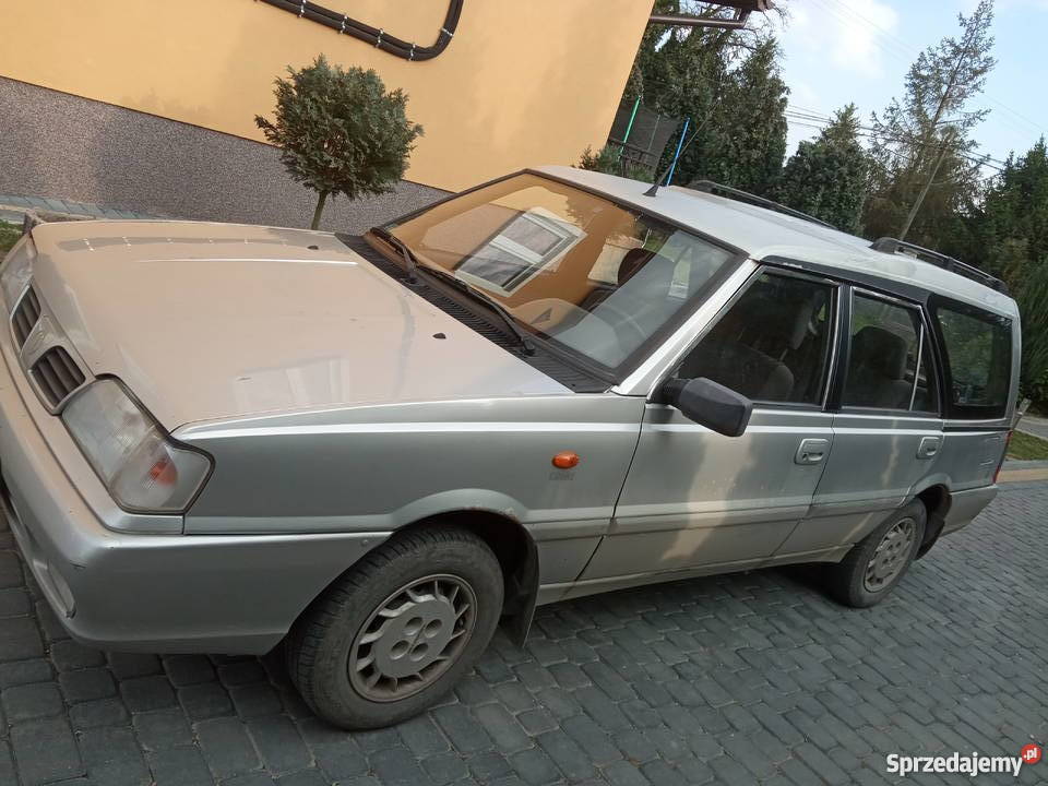Polonez Caro kombi 16 BEGAZ Pińczów