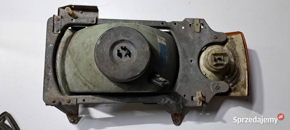 Reflektor kierunkowskaz prawy Audi 80 B2 pomorskie Luzino