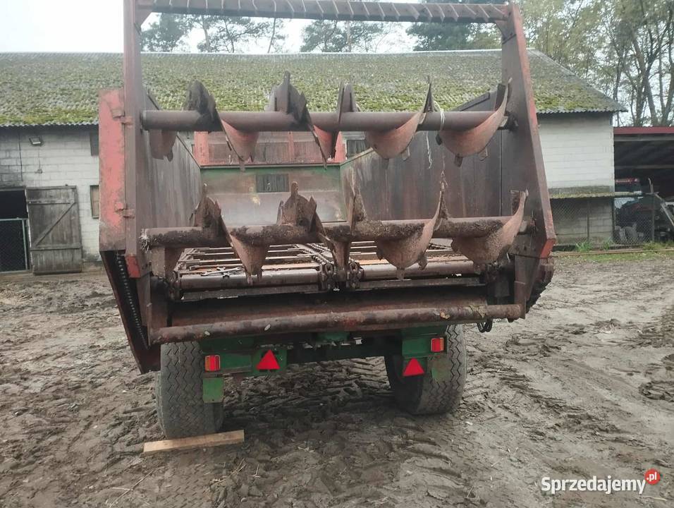 Rozrzutnik Coutand 10t nieuszkodzony Dalików sprzedam