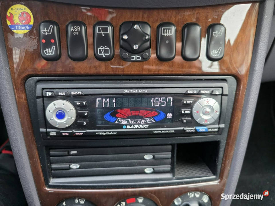 Mercedes A 160 16 Benzyna 102 Elegance Long automatyczna Słupsk