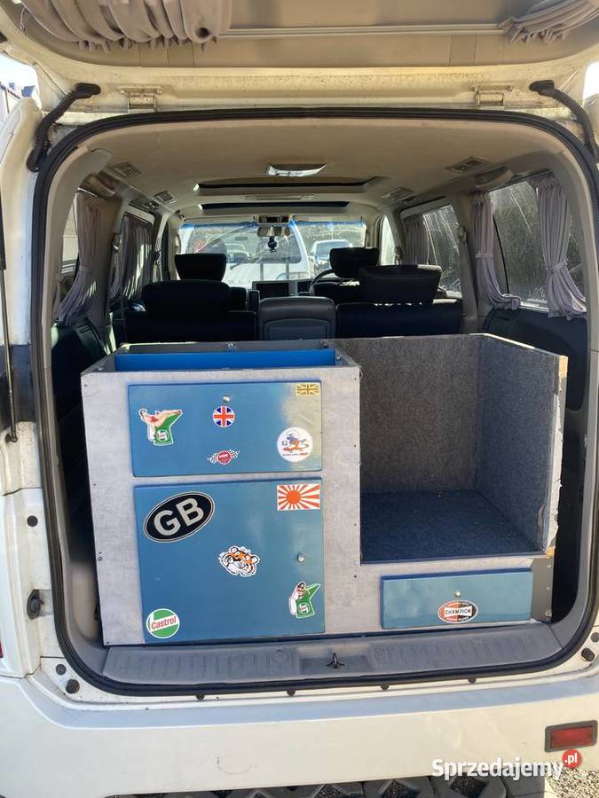 Nissan Elgrand 35 V6 śląskie