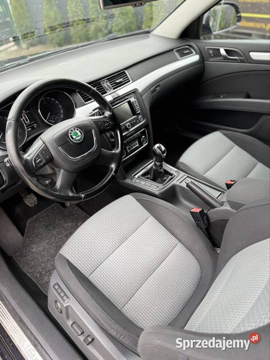 Skoda Superb 2011r 16TDi 105 232 GWARANCJARATY manualna Nochowo