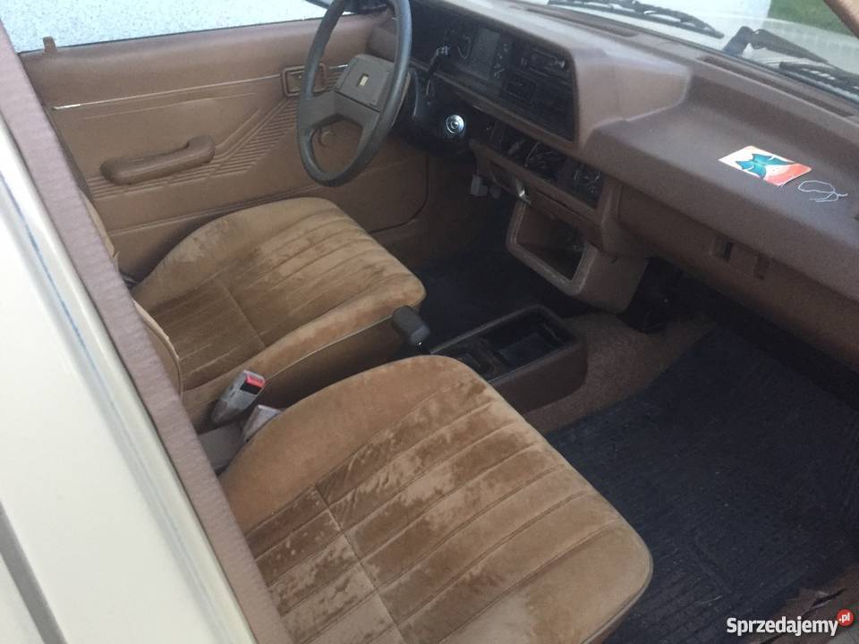 mazda 323 automat Luzino