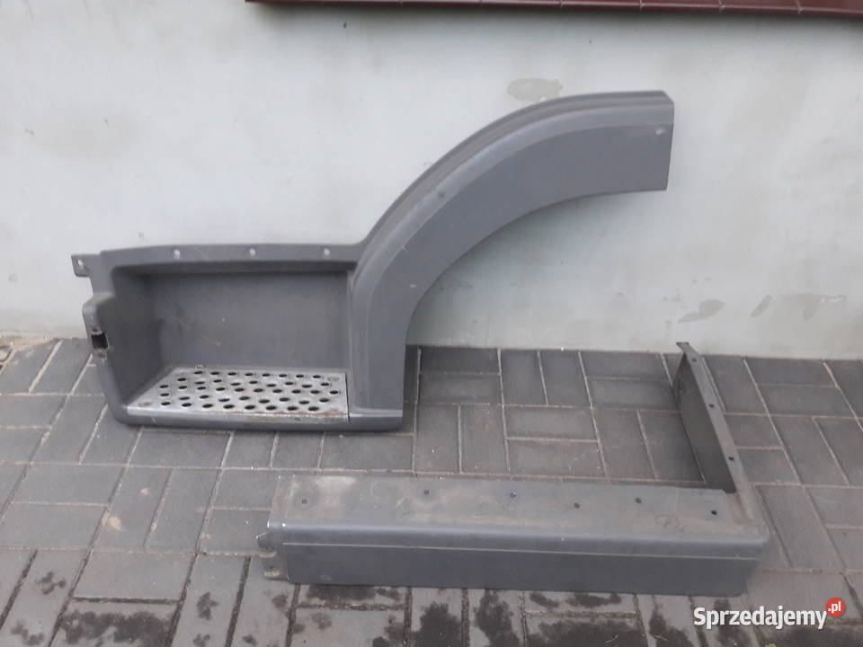 Mercedes Atego 822 błotniki stopnica skrzynka na