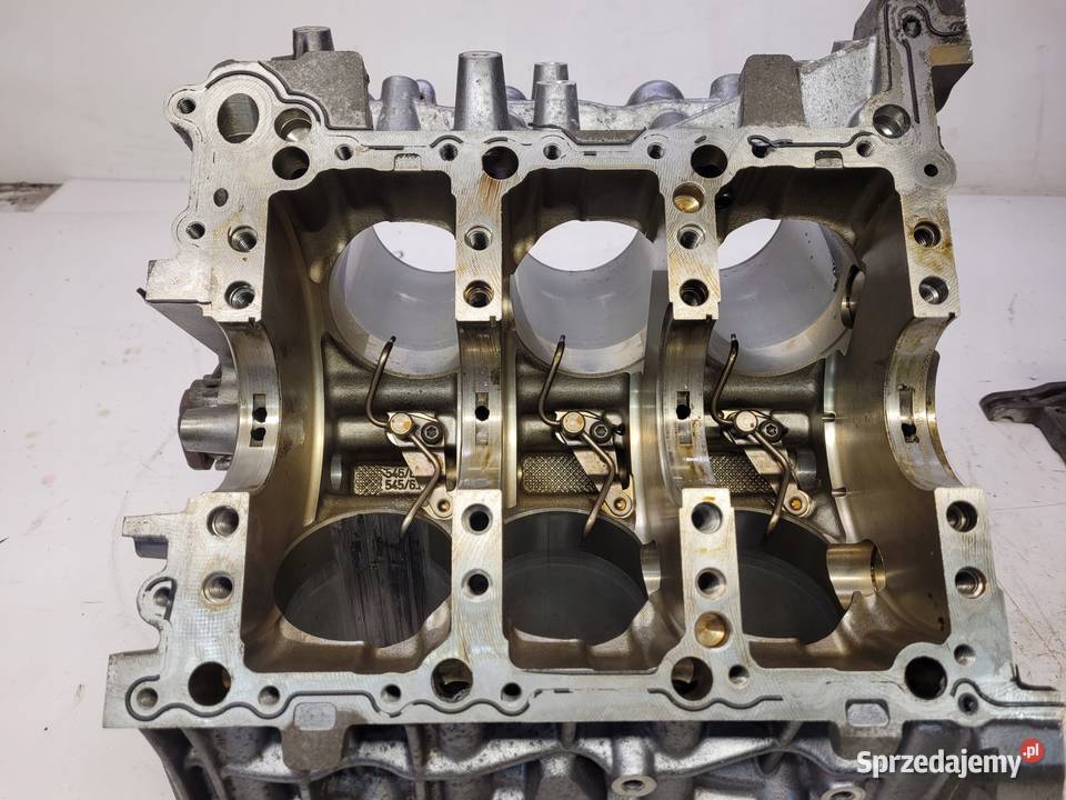 BLOK SILNIKA AUDI A6 C6 32 AUK 06E103023G Przystajń
