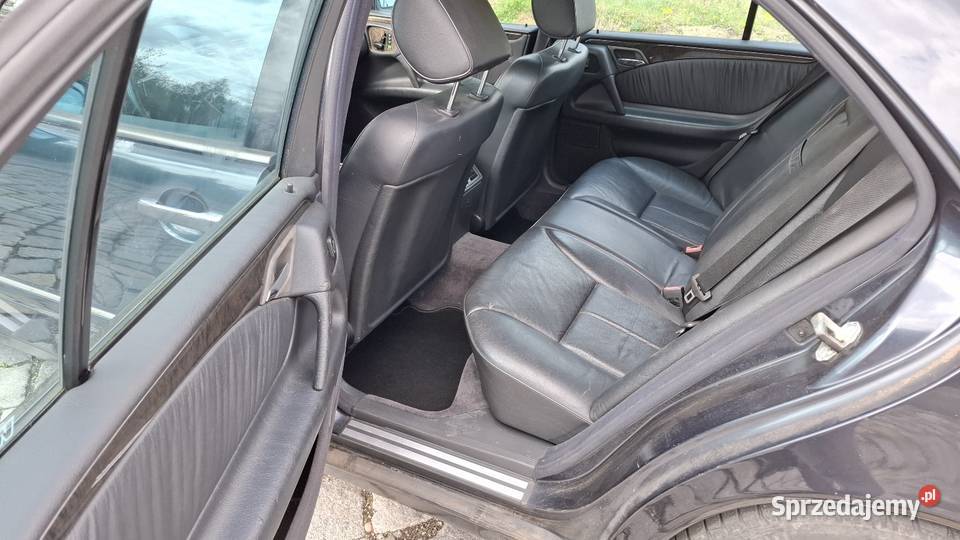Mercedes E420 42 V8 Avantgarde elektryczne lusterka Polska Nowa Wieś