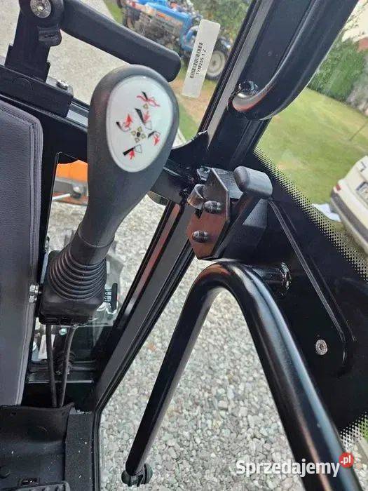 Komunalny Hinomoto silnik YANMARHM255 Biskupice