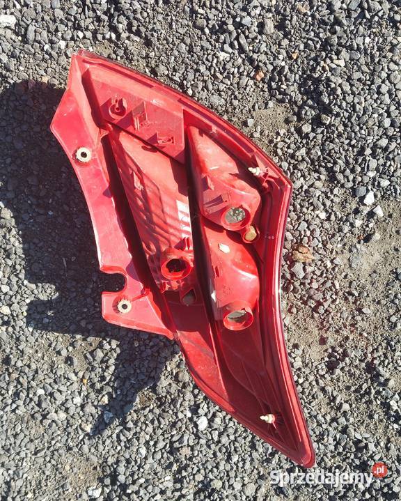 Suzuki swift 2010 2012 lampa tył tylna PRAWA Wrocław