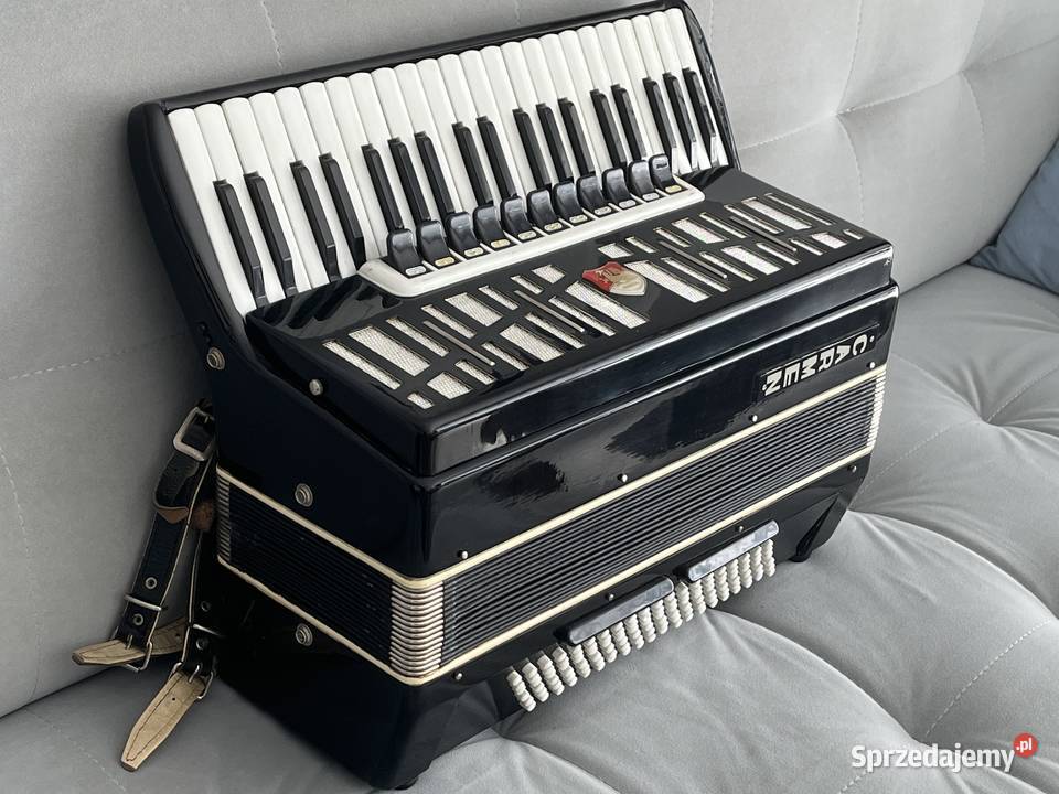 Akordeon Carmen Super stan Gródków