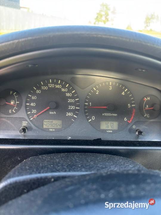 Toyota Avensis 20d 1998r Dąbrowa Białostocka sprzedam