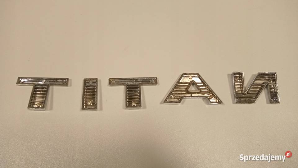 NAPIS ZNACZEK EMBLEMAT NISSAN TITAN Nowy Tomyśl