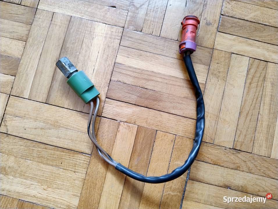 Audi 80 B4 Czujnik ciśnienia klimatyzacji