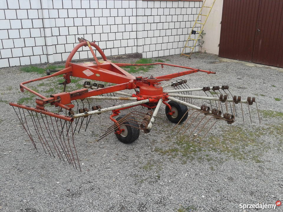 zgrabiarka karuzelowa kuhn świętokrzyskie Łagów