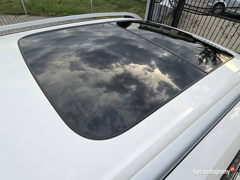 Benzyna 6bieg Navi LED Panorama Keyless Tempomat Tulce