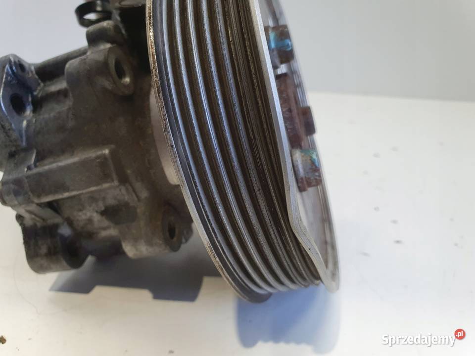 Audi A6 C6 30 TDI POMPA WSPOMAGANIA 4F0145155A osobowe