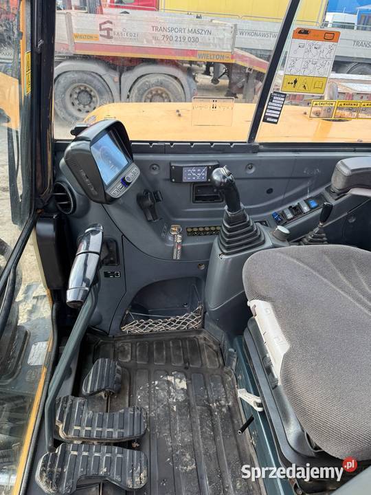 sprzedam koparkę hyundai 60cr9a małopolskie Tarnów sprzedam
