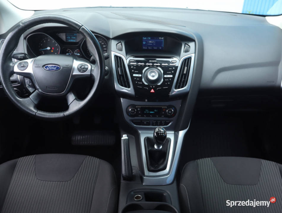 Ford Focus 10 EcoBoost isofix