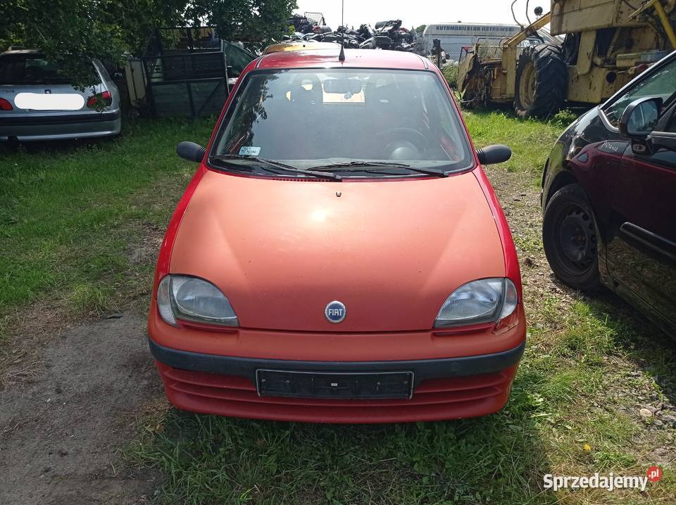Fiat Seicento 11 40 kW 2003 r dawca części Rok produkcji 2003 Szklarka Myślniewska