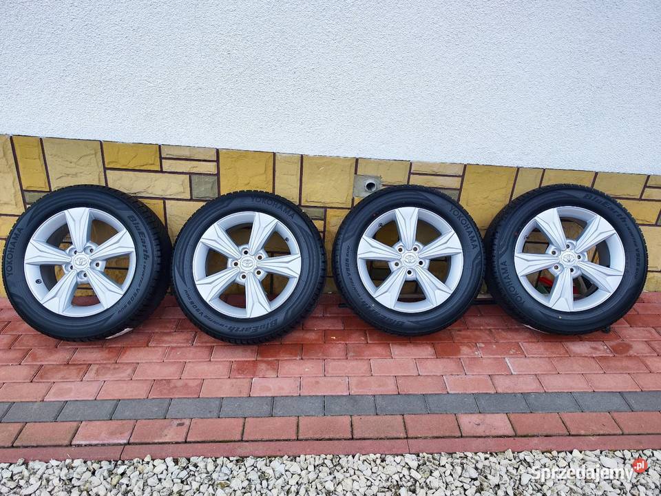 Komplet kół zimowych Toyota OE 21560R17 Yokohama Tarnów
