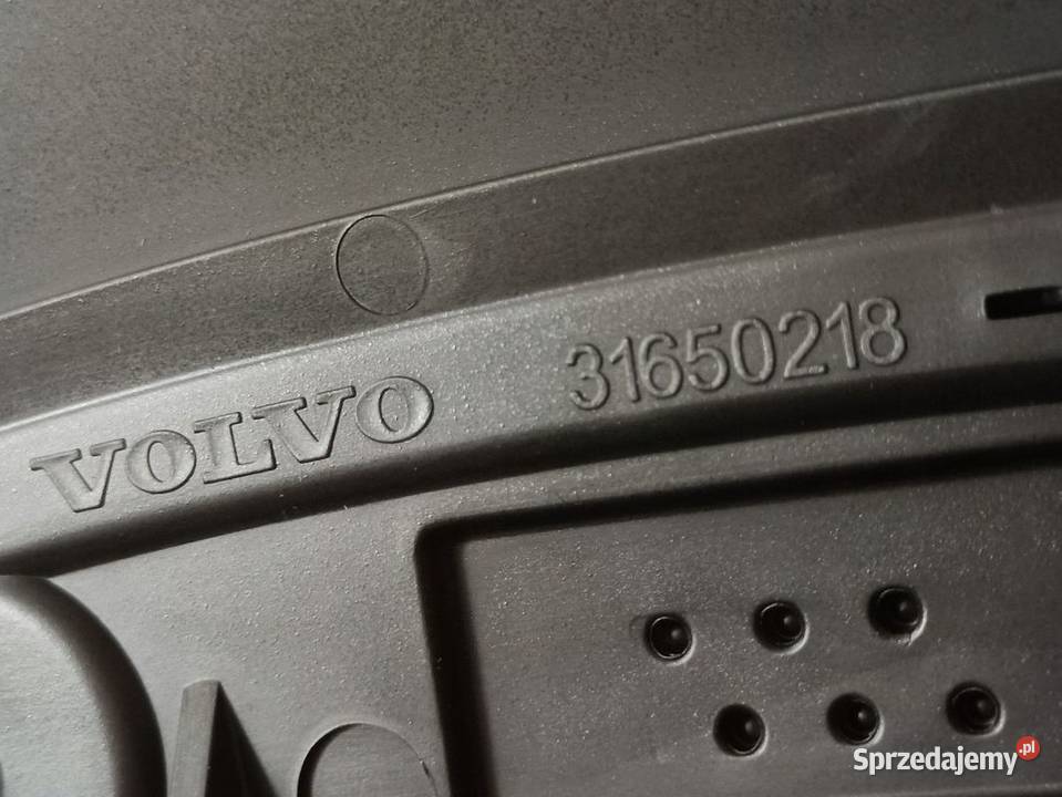VOLVO XC60 II 18 LISTWA NAKŁADKA BŁOTNIKA PRAWY wielkopolskie Pleszew