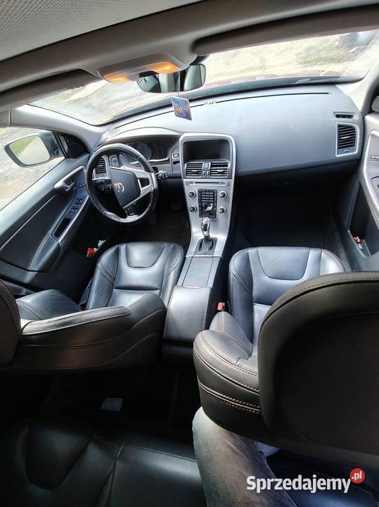 Volvo XC60 światła do jazdy dziennej lubelskie Dęblin