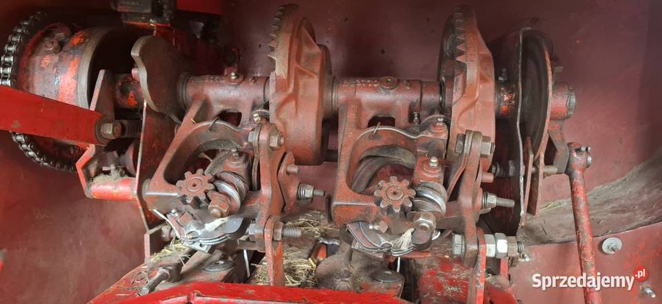 Prasa kostkująca Fahr HD20 Deutz-Fahr Kostkujące
