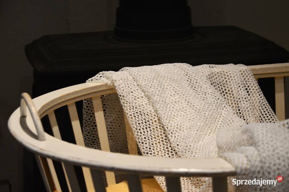 Łóżeczko dziecięce fotografia do studia do Warszawa