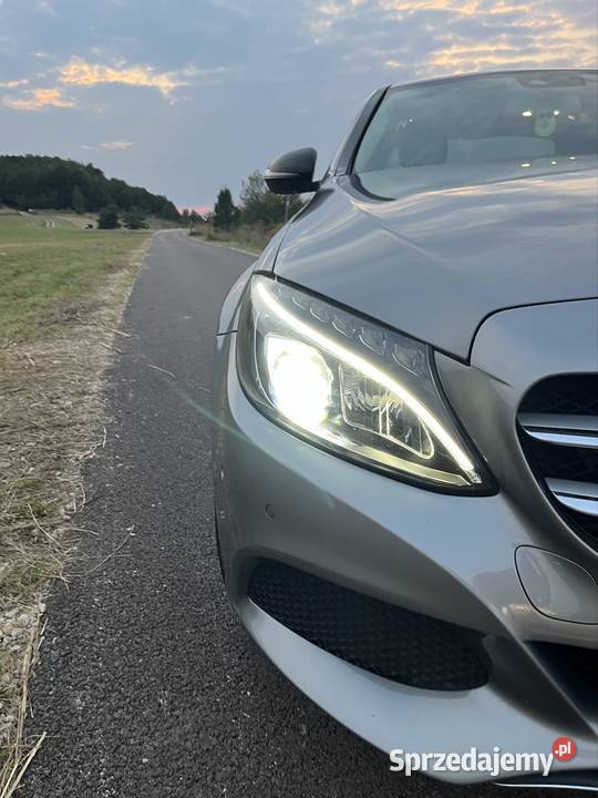 Piękny MercedesBenz CKlasa W205 Zarejestrowany w Polsce śląskie Zawiercie