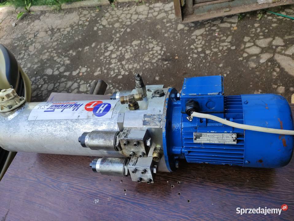 Pompa elektrozawory silnik zbiornik blok Dąbrowa Górnicza sprzedam