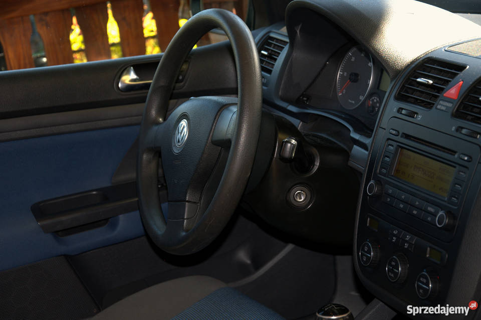 Volkswagen Golf V 19TDI 105 Alufelgi koła zimowe wspomaganie kierownicy Sierakowice