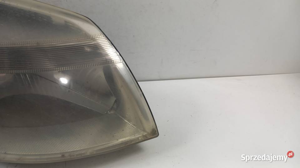 BERLINGO PARTNER I LIFT LAMPA PRZÓD PRAWA EU Zbierkowo