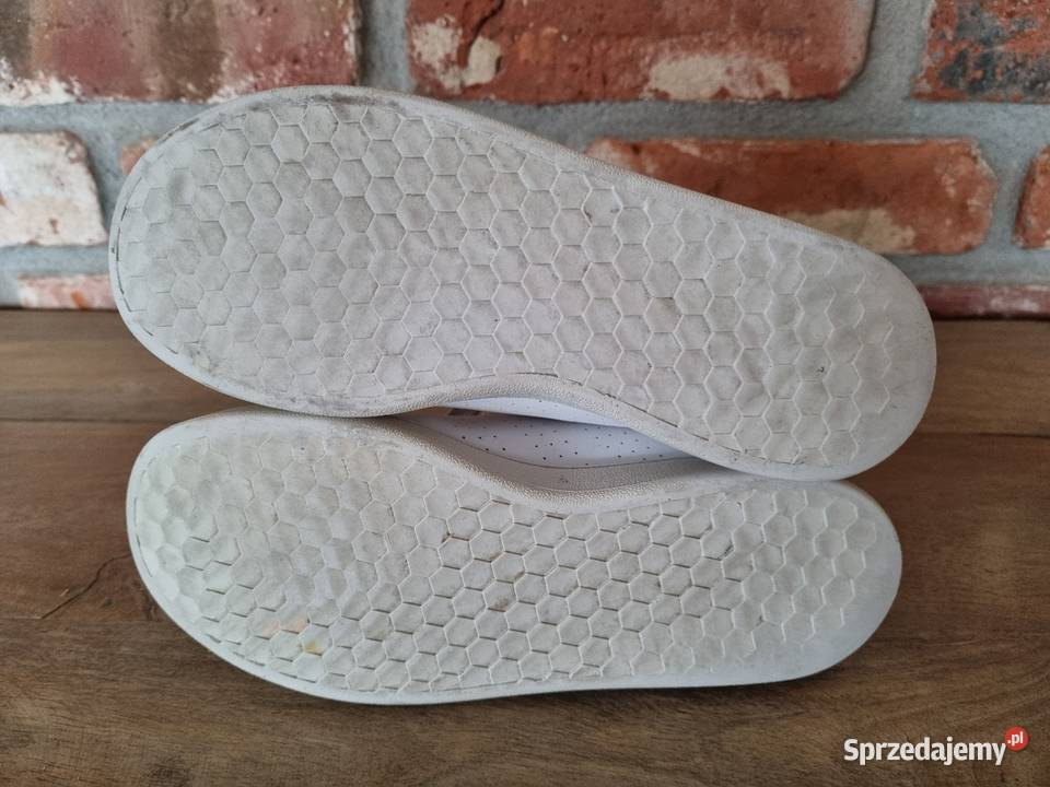 Sneakersy Adidas świecące sznurówki Rozmiar 35 mazowieckie Warszawa