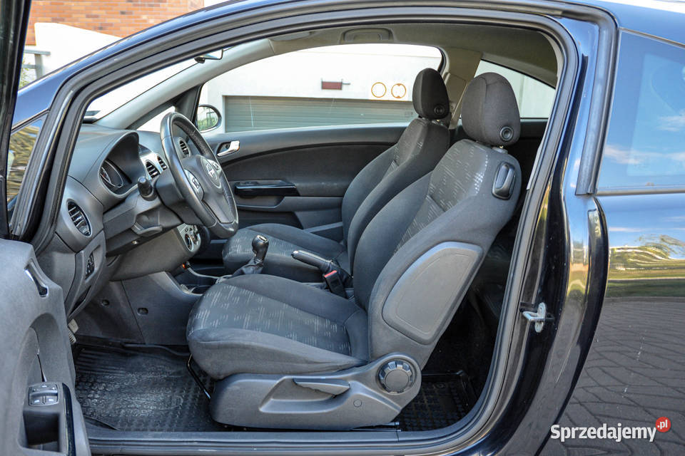 Opel Corsa Lift 2011 r Bezwypadkowy Rok produkcji 2011 Wrocław