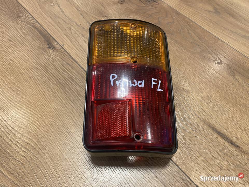 Lampa tylna prawa FL do Fiat 126 Lampy tylne Sosnowiec