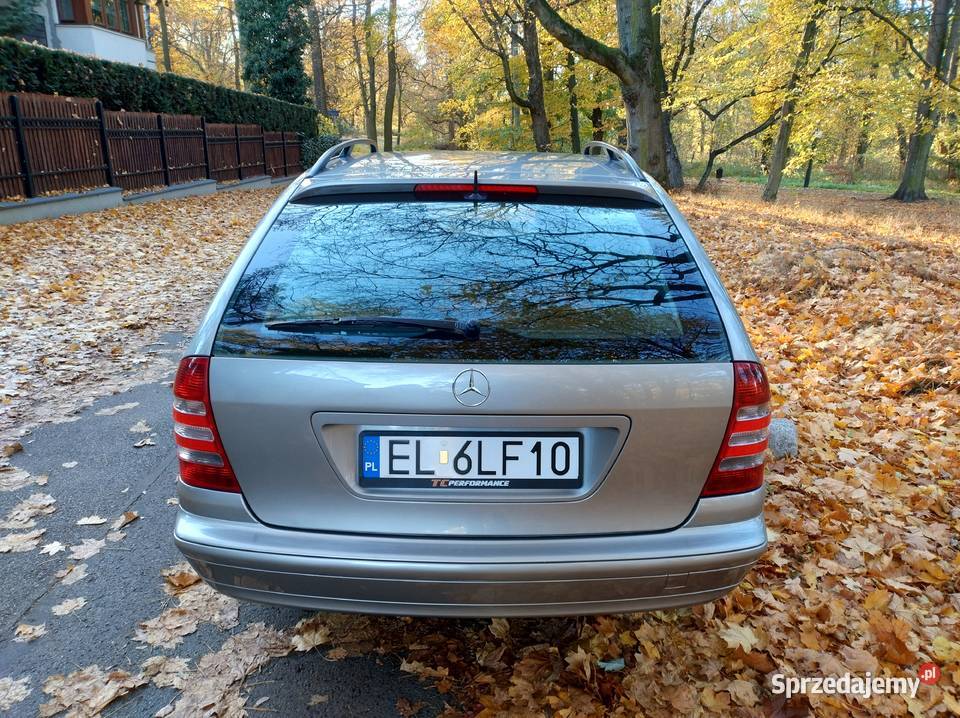 MercedesBenz Cklasa W203 22 CDI 2004r Lift stan Klasa C Łódź