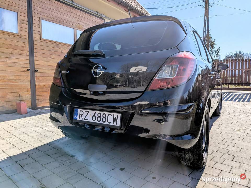 Opel Corsa D 14 LPG Rzeszów sprzedam