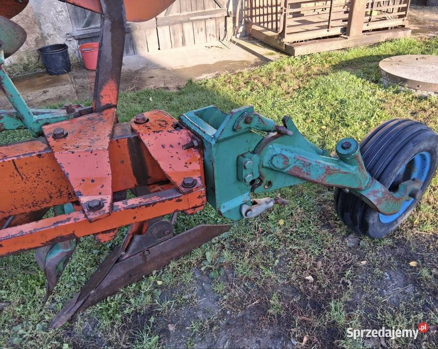 Plug kverneland vario 85 obracany Sejny sprzedam