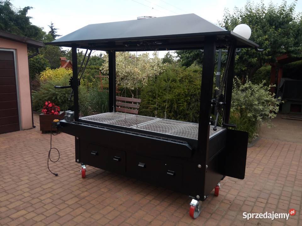 grill gastronomiczny cateringowy na szaszłyki Damasławek