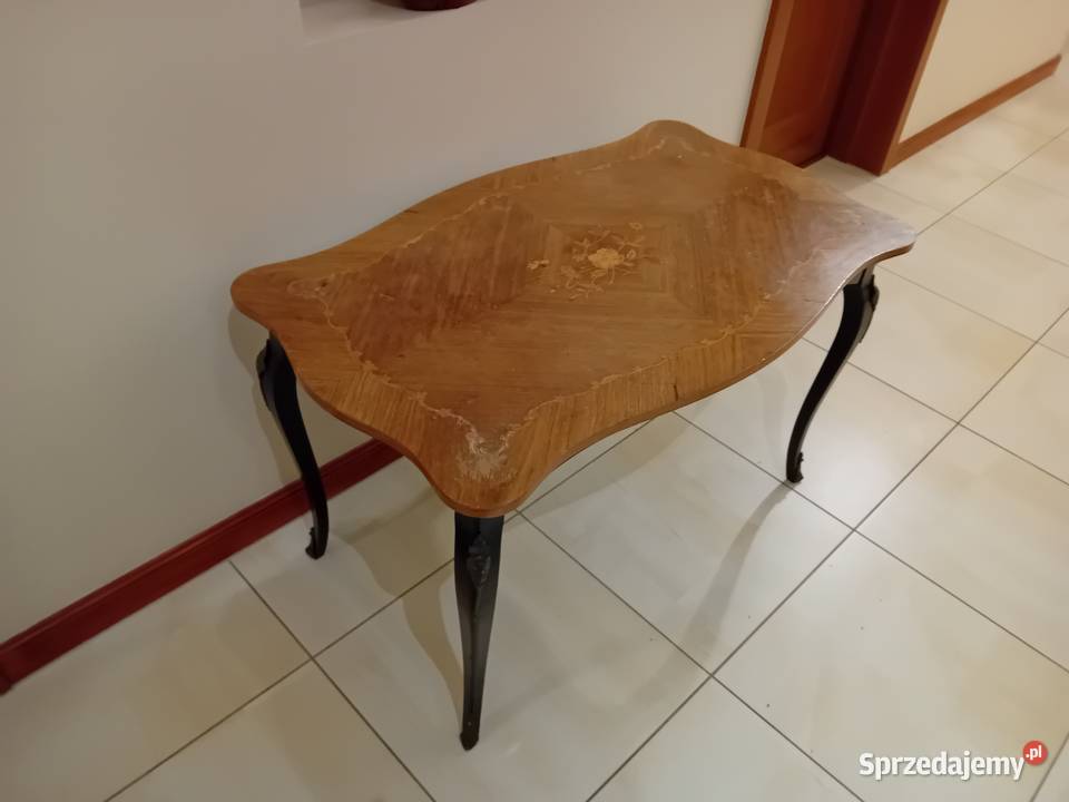 Stylowa ława w stylu skandynawskimantyk Bezrzecze