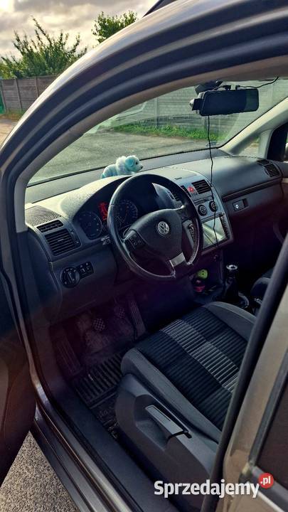 Volkswagen touran 16 mpi gaz manualna łódzkie Kutno